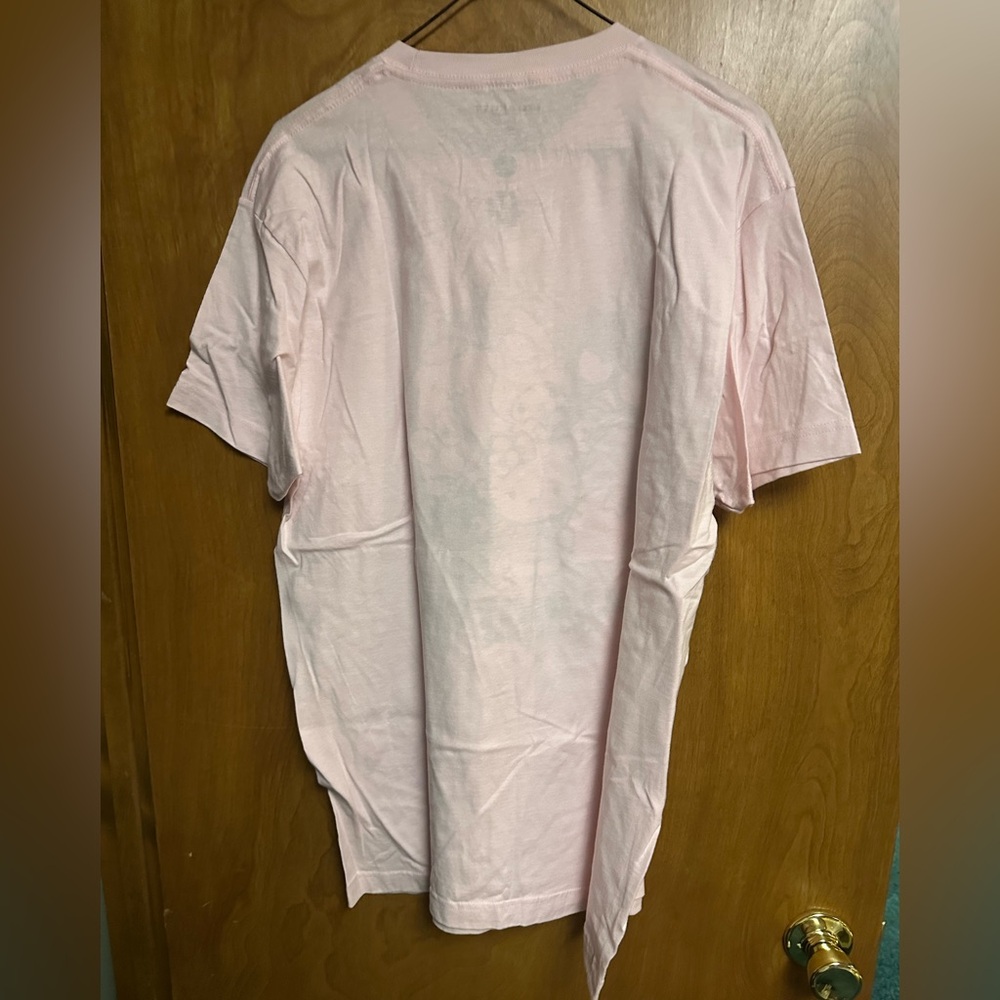 Bioworld Hello Kitty and Friends Light Pink T-Shirt NWOT - Picture 4 of 4